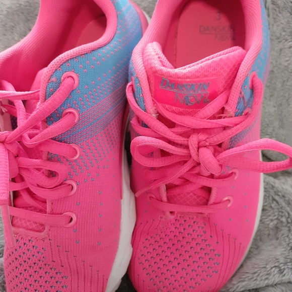 Girls Summer tennis Shoes - Picture 2 of 4